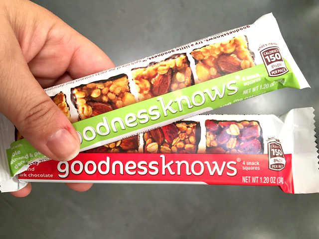 goodness-knows-snack-squares-cranberry-apple