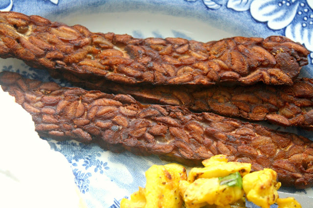 Vegan Staples for the Perfect Weekend Breakfast vegan bacon tempeh
