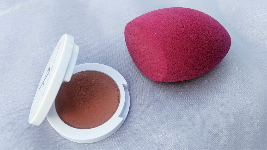 Beets and Blush Athena Cream Blush with the elf Cosmetics Total Face Blending Sponge